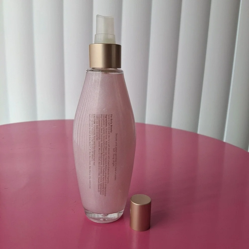 Bath & Body Works SWEET PEA SHIMMER Body Mist 4.75 oz Glass Bottle‎ RARE